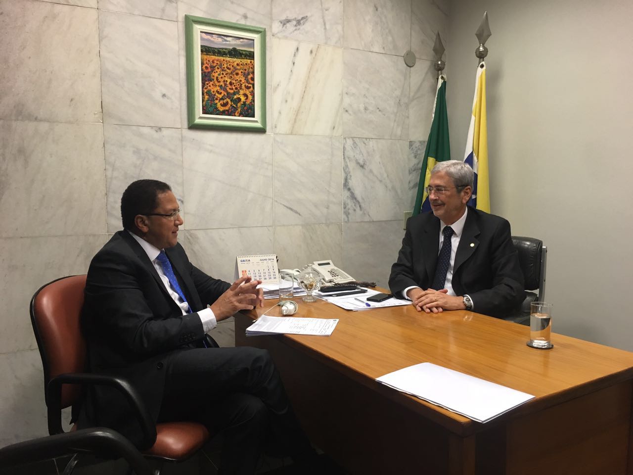 Augusto conversa com Imbassahy em Brasília