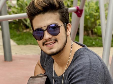 luan-santana-nudes