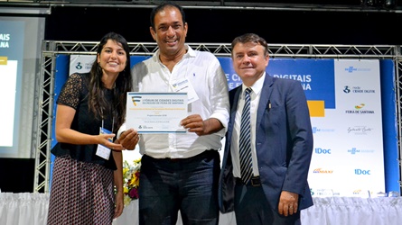 O prefeito, Mário Alexandre, recebeu o reconhecimento do programa Rede Cidade Digital – Divulgação (1)