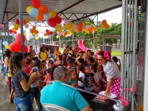 Parceria solidária garantiu a alegria das crianças - Foto Iolanda de Araújo