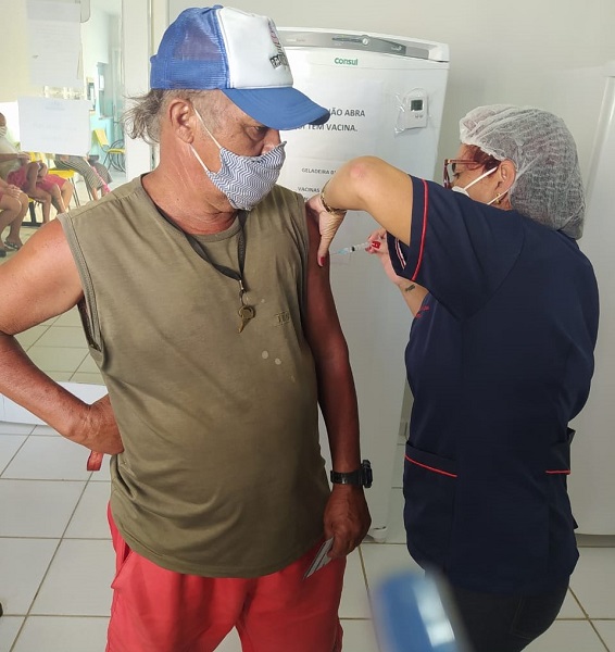 VACINAÇÃO BUERAREMA
