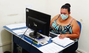 Atendente Priscila Nascimento da Sala do Empreendedor - Foto Roberto Santos