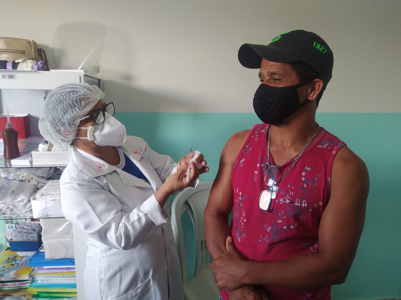 VACINAÇÃO BUERAREMA (2)
