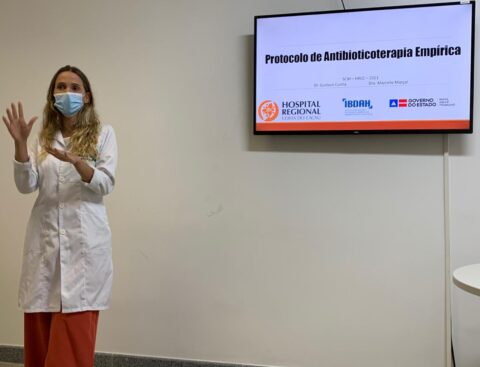 Protocolo de antbioticoterapia HRCC (1)