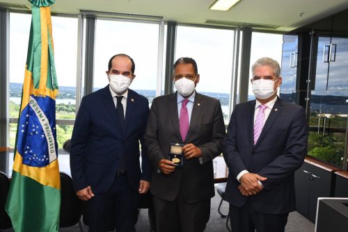 WhatsApp-Image-2021-11-17-at-18.18.01-500x334