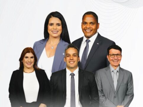 Andréia Peixoto, Mateus Santiago, Larissa Vieira, Andrey Macedo e Ari Barboza