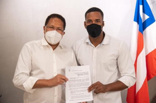 Prefeito Augusto Castro e o secretário de Esportes e Lazer, vice-prefeito Enderson Guinho - Foto Lucas Matos