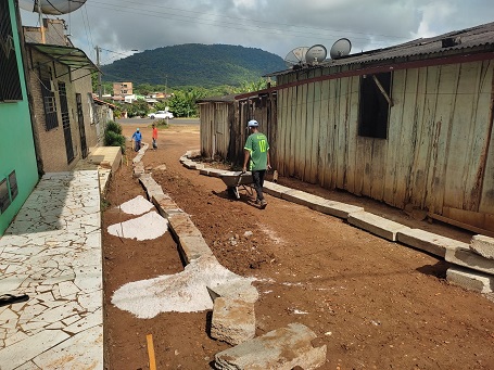 PAVIMENTAÇÃO RUA ILHEUS