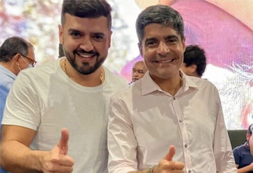 Valderico Junior e ACM Neto durante ato político em Ilhéus (1)