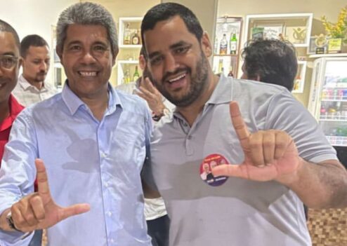 Jerônimo e Tássio Brito, secretário de Finanças do PT Bahia e tesoureiro da campanha
