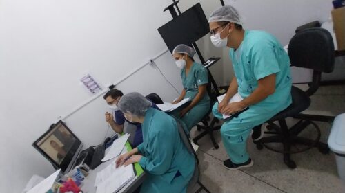 Profissionais do Hospital de Base em teleconferência com o HCor (SP) - Foto Ascom (3)