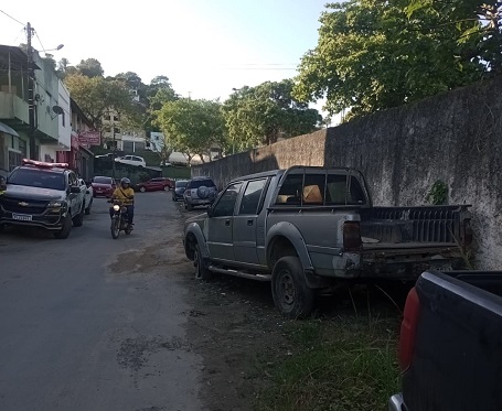 _Carros velhos removido das ruas são levados para o Pátio Bahia - Foto arquivo (2)