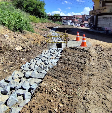 Avenida Capixaba, no Parque Boa Vista, ganha redes de drenagem - Fotos Pedro Augusto